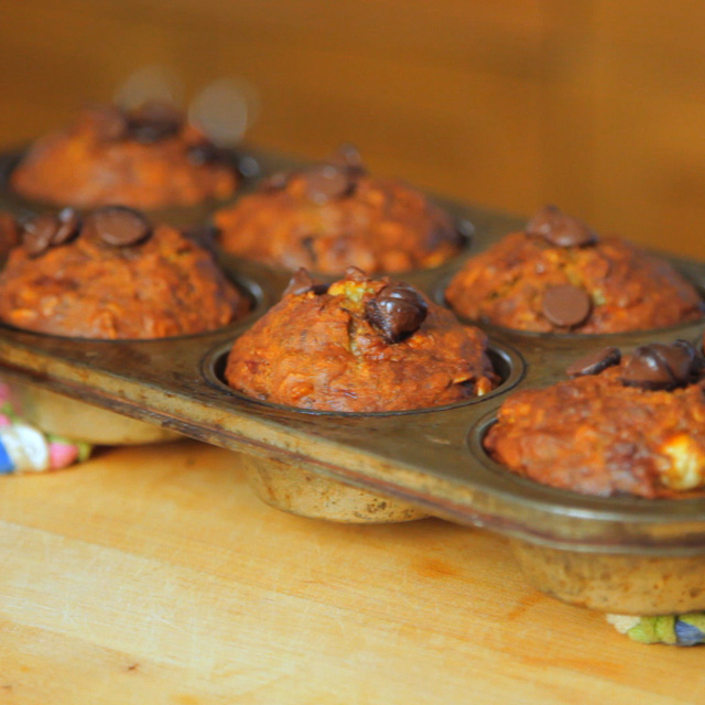 012_Banana Muffins Final-06_640x640